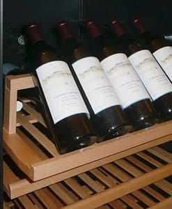 Presentatielade voor wijnkast